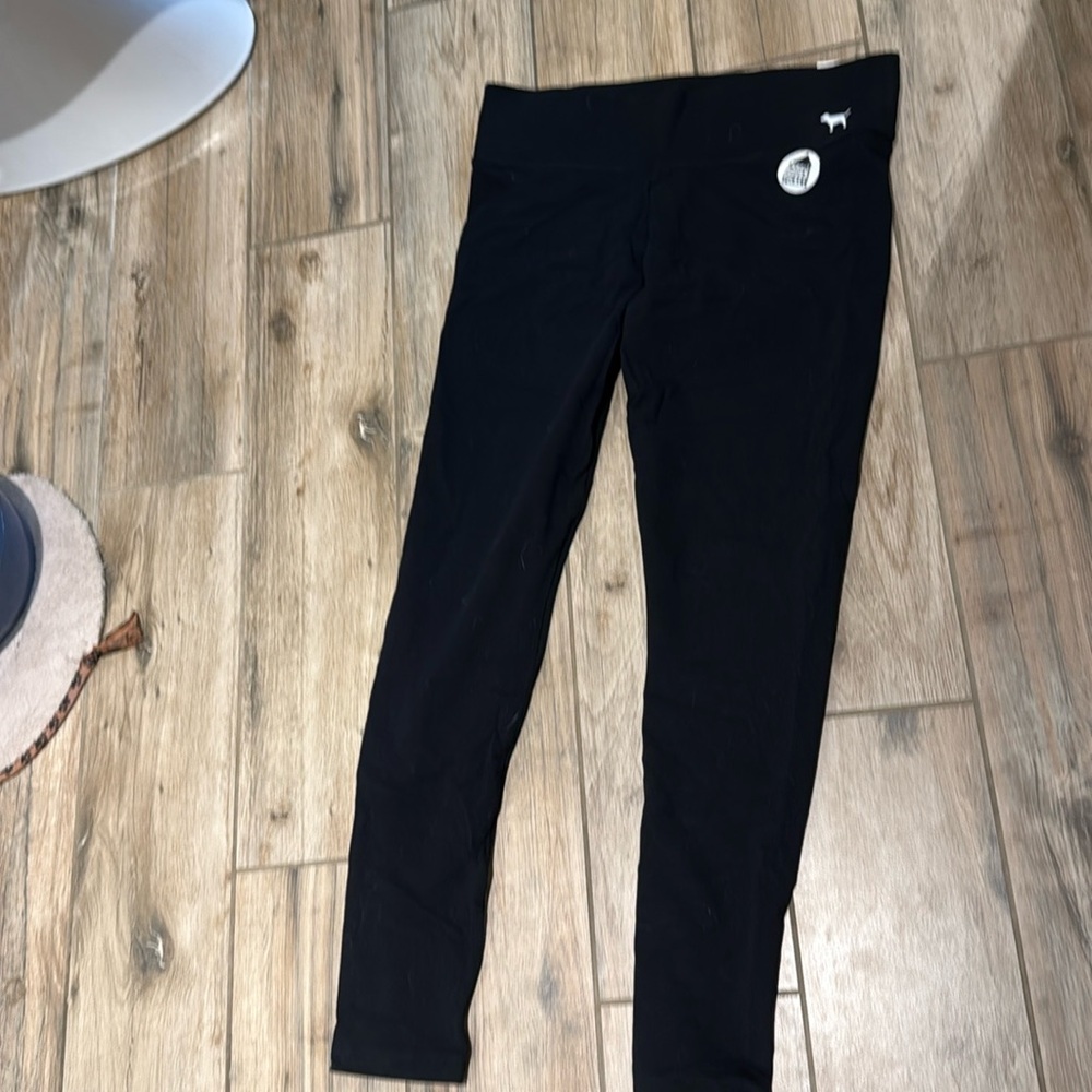 NWT VS PINK Medium Black Leggings w Hidden Pocket